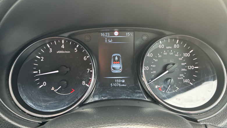 Nissan Qashqai 1.2 DiG-T N-Connecta 5dr Petrol Hatchback